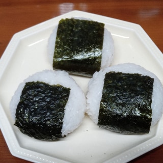 たっぷり焼き肉おにぎり♪